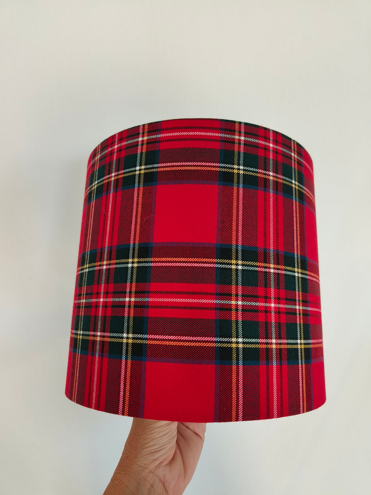 Pantalla Escocesa Roja